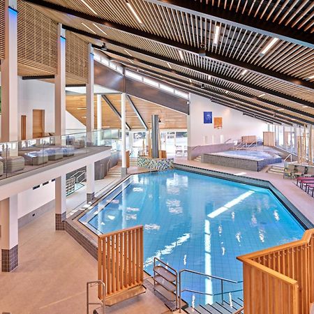 Fewo 20 - Appartement Im Rottalblick - Youngmodern Wohnen Mit Bademantelgang Zur Therme, Tv, Balkon Und Persoenlichem Gaesteempfang Von Astarte Estate Bad Griesbach  Buitenkant foto