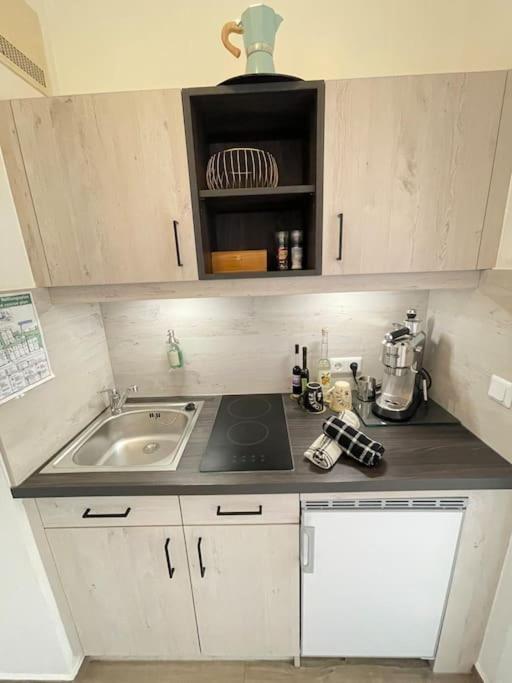 Fewo 20 - Appartement Im Rottalblick - Youngmodern Wohnen Mit Bademantelgang Zur Therme, Tv, Balkon Und Persoenlichem Gaesteempfang Von Astarte Estate Bad Griesbach  Buitenkant foto