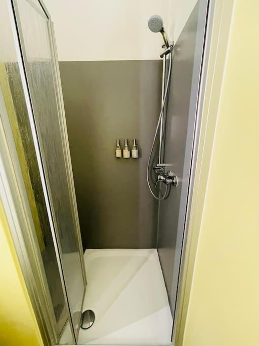 Fewo 20 - Appartement Im Rottalblick - Youngmodern Wohnen Mit Bademantelgang Zur Therme, Tv, Balkon Und Persoenlichem Gaesteempfang Von Astarte Estate Bad Griesbach  Buitenkant foto