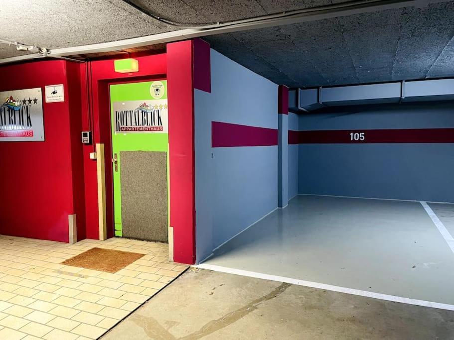 Fewo 20 - Appartement Im Rottalblick - Youngmodern Wohnen Mit Bademantelgang Zur Therme, Tv, Balkon Und Persoenlichem Gaesteempfang Von Astarte Estate Bad Griesbach  Buitenkant foto