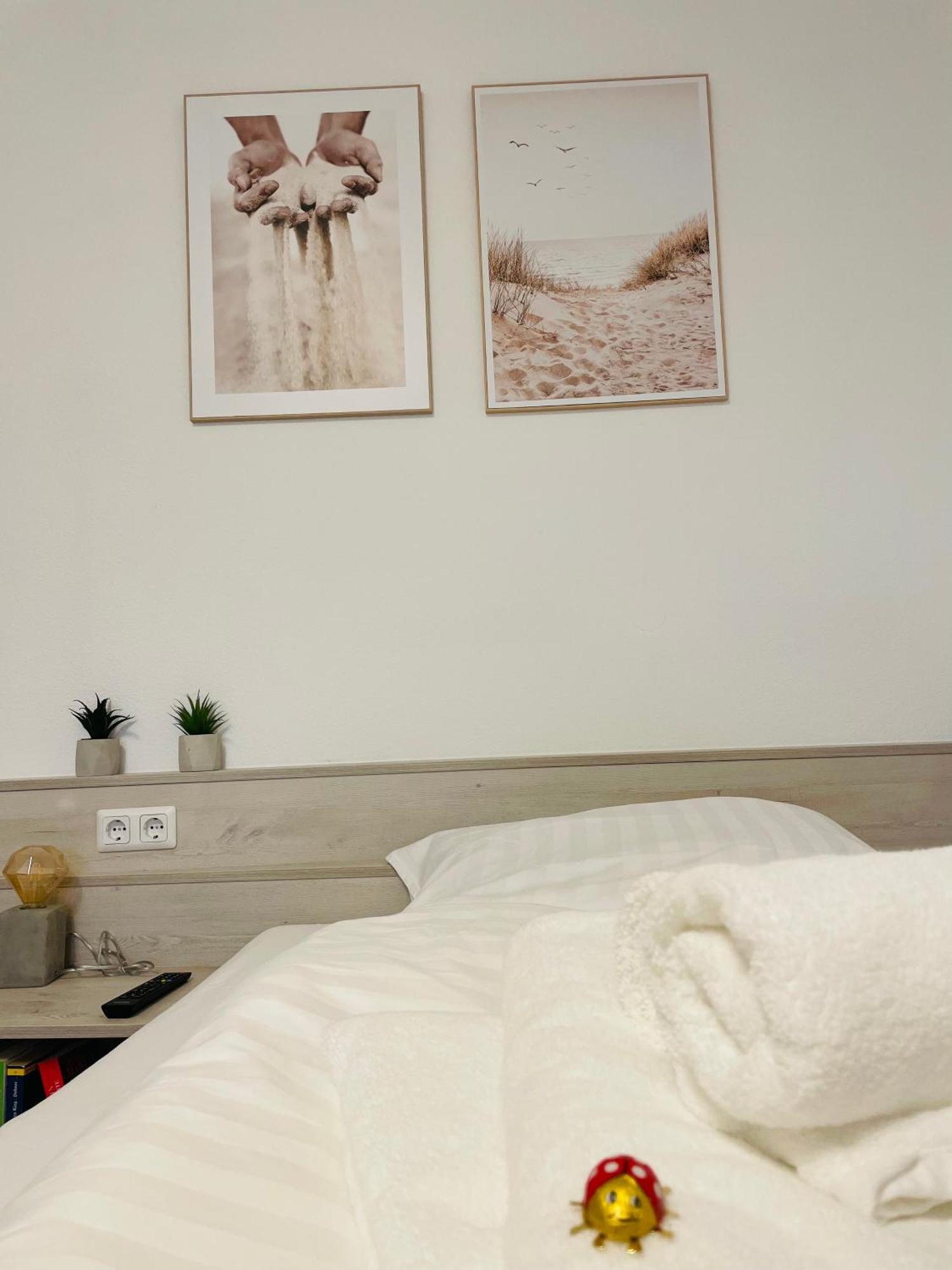 Fewo 20 - Appartement Im Rottalblick - Youngmodern Wohnen Mit Bademantelgang Zur Therme, Tv, Balkon Und Persoenlichem Gaesteempfang Von Astarte Estate Bad Griesbach  Buitenkant foto